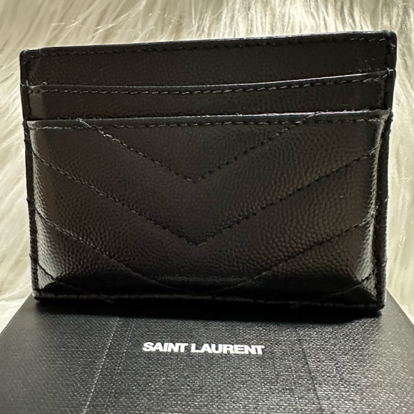 Saint Laurent YSL Monogram Matelassé Leather
Card Case EUC! - Picture 13 of 16